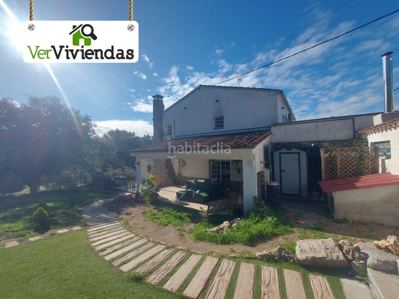 Foto f4f63dd0-a098-4830-b279-e149cc87db96. Haus in carrer baronia de l'aramprunya 14 in Begues