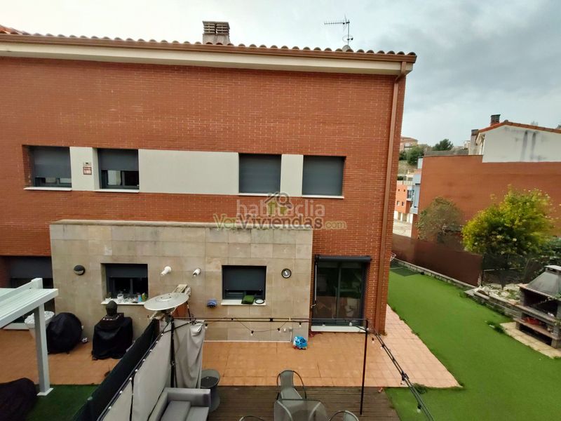 Foto 0de785e2-8a73-40d6-937d-fc4d6f36148e. House with heating parking pool in Sant Esteve Sesrovires