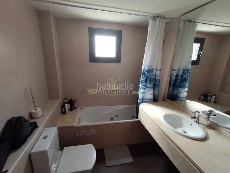Foto 0e7fae61-54d9-45c0-8e47-5da8037e7dd9. House with heating parking pool in Sant Esteve Sesrovires