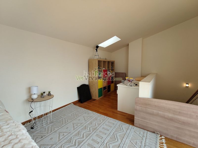 Foto 34f7ff9d-acfa-4be4-8ad6-c9535acaf07b. House with heating parking pool in Sant Esteve Sesrovires