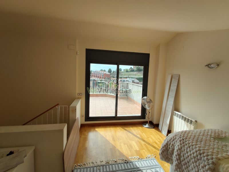 Foto 42a4b58e-3c98-4de9-8c22-bd64b74f2c8e. House with heating parking pool in Sant Esteve Sesrovires