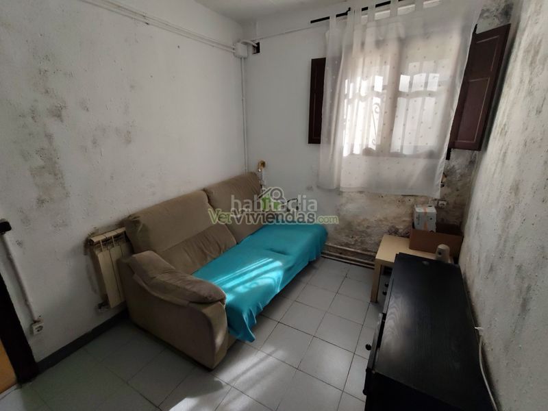 Foto 17772f83-6c2f-4b5a-9457-2642d7a4cbfe. Casa amb calefacció a Vallirana