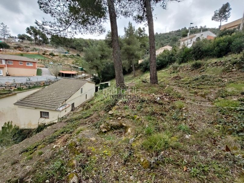 Foto 85ffc5df-3b59-4b96-ad2f-8f5d7493d5f1. Casa amb calefacció a Vallirana