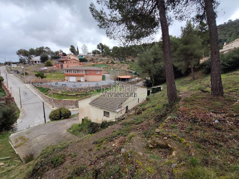 Foto cf79c525-3c15-4589-94e9-d1be94282e44. Casa amb calefacció a Vallirana