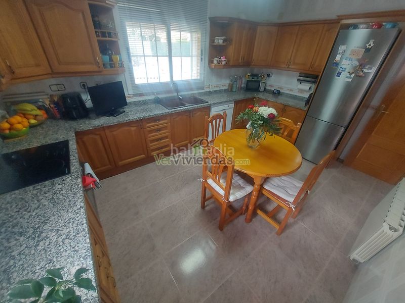 Foto 5b774d8d-e30e-4711-8c0d-ebae2ae6cd0c. Casa amb xemeneia calefacció aparcament piscina a Vallirana