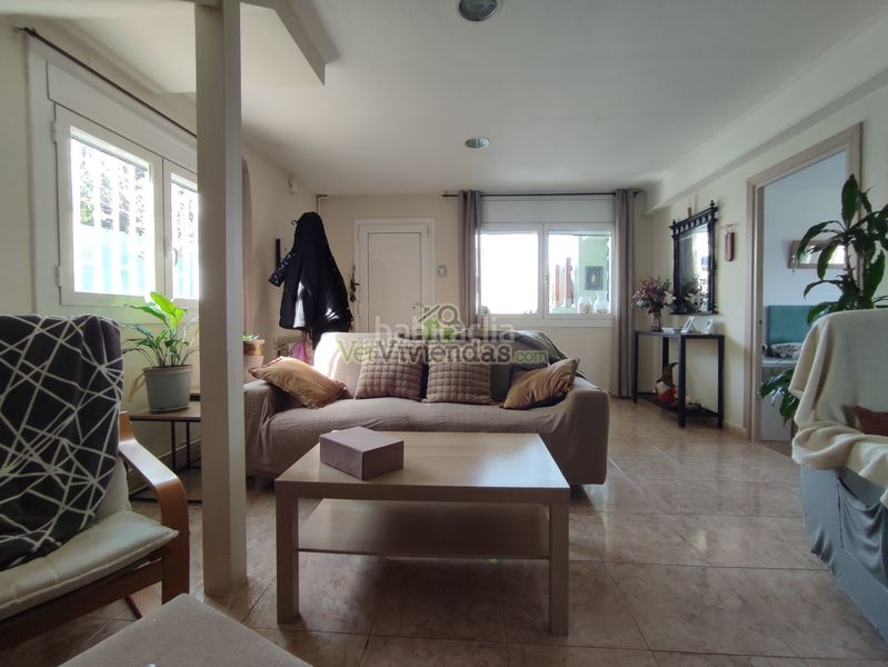 Foto 8fd4e223-d919-40e0-a952-64c16718cd06. Casa amb xemeneia calefacció piscina a Vacarisses