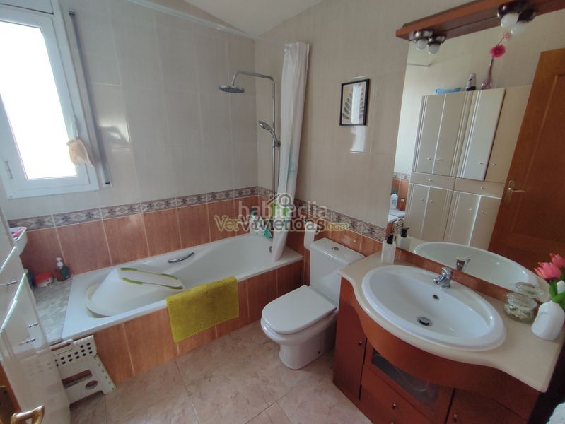 Foto a1250a83-34fc-4915-bfb6-c231b9d61171. Casa amb xemeneia calefacció piscina a Vacarisses