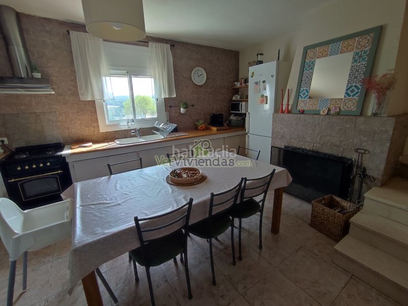 Foto ad5b57cd-2216-4943-8986-5ace13eff705. Casa amb xemeneia calefacció piscina a Vacarisses
