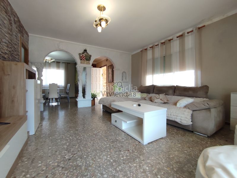 Foto 0e600002-d8e4-4d97-bdf2-83839ab8670a. Casa amb calefacció aparcament piscina a Masquefa