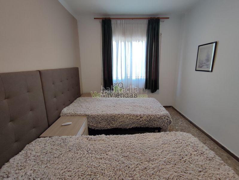 Foto d286ed57-e49f-4879-9520-527c72843d49. Casa amb calefacció aparcament piscina a Masquefa