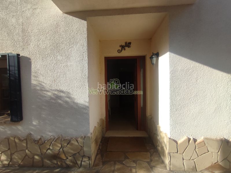 Foto 3a455f37-9fd3-47b9-ad7a-c10b96203166. Casa amb xemeneia calefacció a Vallirana