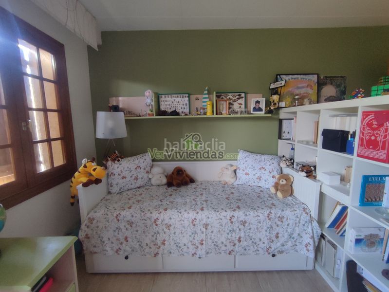 Foto 86a6e6ca-730c-4006-9952-afd14687dfe5. Casa amb xemeneia calefacció a Vallirana