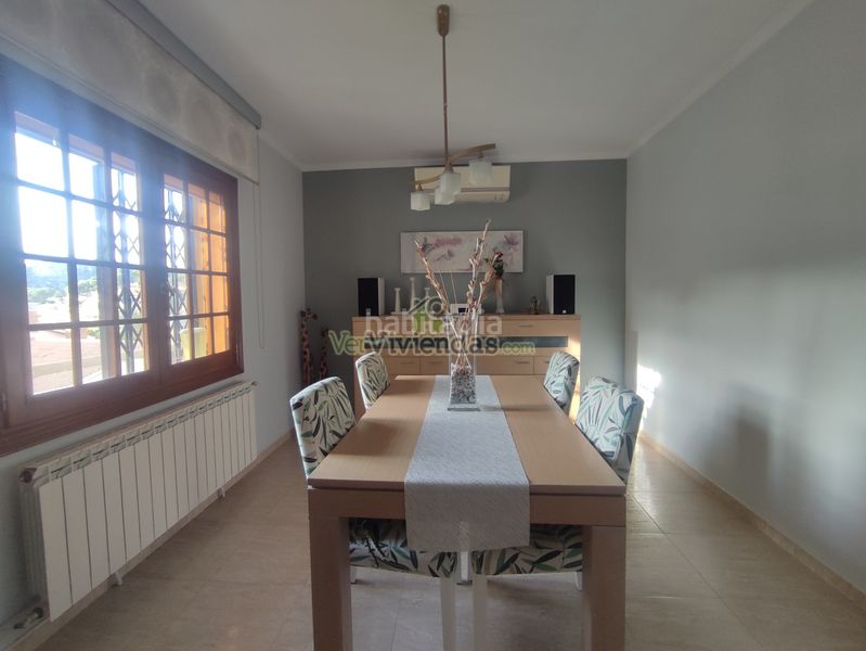 Foto d2371786-e379-435b-9fa4-eec7a32468c1. Casa amb xemeneia calefacció a Vallirana