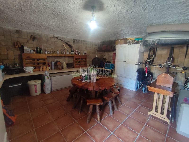 Foto f2207374-8297-4f94-b9d6-039490cb39a0. Casa amb xemeneia calefacció a Vallirana