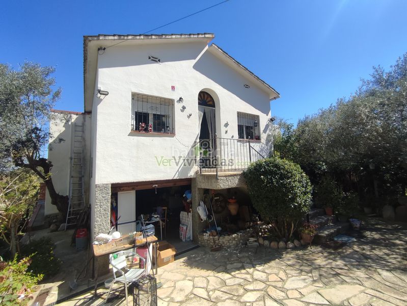 Foto 06d77d91-b4d6-42c0-bd4c-02d03dd3207f. House with fireplace heating parking pool in Sant Esteve Sesrovires