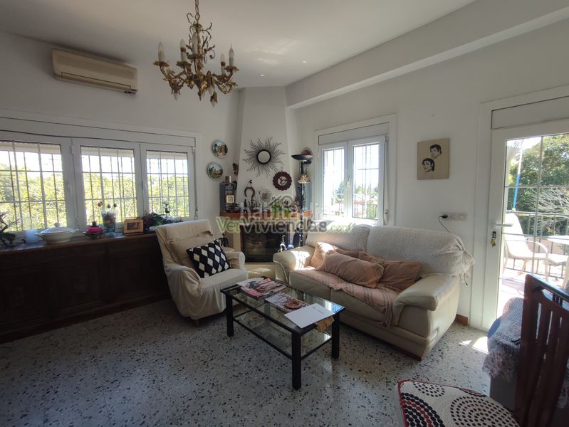 Foto 53f12e94-8685-4a91-866a-bfbb8cb59191. House with fireplace heating parking pool in Sant Esteve Sesrovires