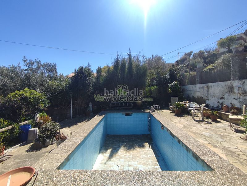 Foto ddb21ec9-b8cb-4179-8180-1683687d9b19. House with fireplace heating parking pool in Sant Esteve Sesrovires