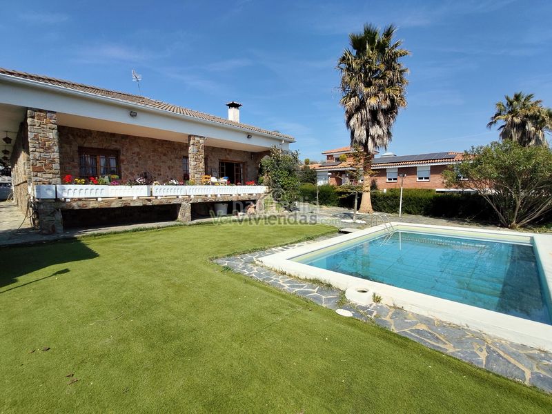 Foto 73140489-dd8b-4ff2-a46d-7665357be2a4. Haus in carrer del bages 122 in Can Casablanques Sant Quirze del Vallès