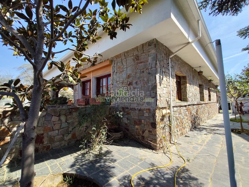 Foto 9339a8a9-d1bc-433c-b504-627610576201. Haus in carrer del bages 122 in Can Casablanques Sant Quirze del Vallès