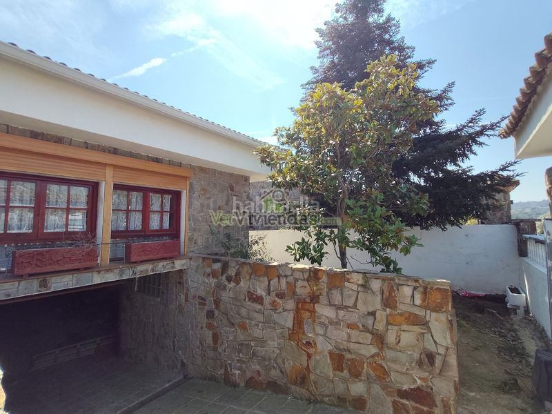 Foto c68b09b2-bbf3-4b57-9b67-5ed18b9f3f58. Haus in carrer del bages 122 in Can Casablanques Sant Quirze del Vallès
