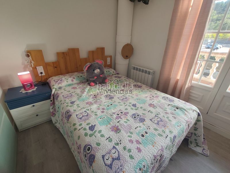 Foto 18e7e763-2bc0-4ccc-b7d4-77455045b700. Casa amb calefacció aparcament piscina a Corbera de Llobregat