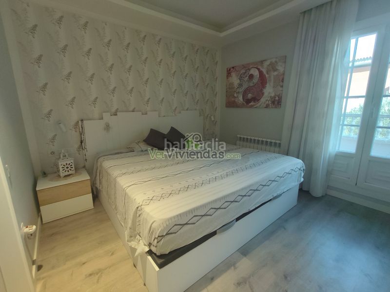 Foto b97c1538-9d80-4a49-925a-db8a4377b8a3. Casa amb calefacció aparcament piscina a Corbera de Llobregat