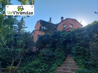 Casa en Vallirana. Espectacular casa en el lledoner