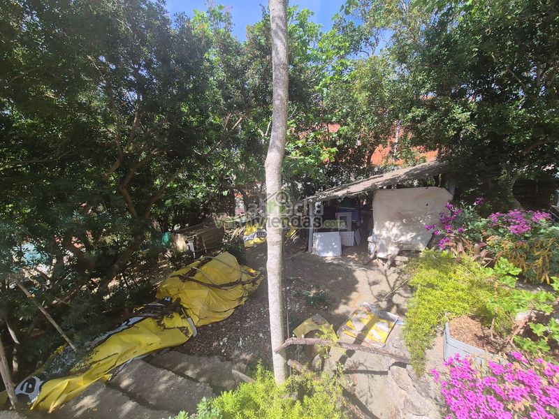 Foto 0cf37d34-b06d-440d-81f0-f5fa4de677d9. Casa amb aparcament a Vallirana