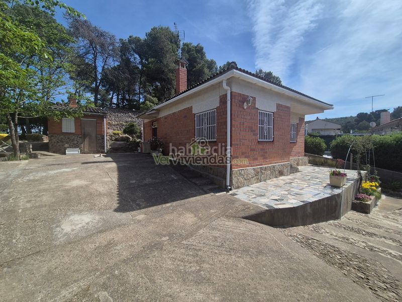 Foto 671defa4-f9a1-4627-ade7-28dd77307f65. Casa amb aparcament a Vallirana