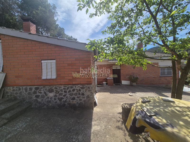 Foto 785162ab-29c8-4702-b789-603457545e32. Casa amb aparcament a Vallirana