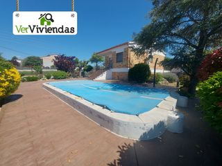 Casa en Sant Llorenç d´Hortons. Preciosa casa con piscina