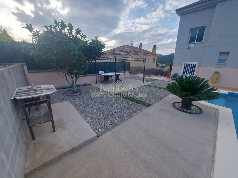 Foto 44b70b05-29b2-4463-9586-1d525111ce4a. Casa amb xemeneia calefacció aparcament piscina a Collbató
