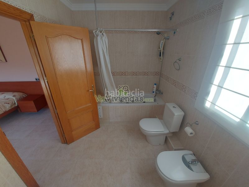Foto 66bba45c-deee-46e9-9887-de0d5cb31dff. Casa amb xemeneia calefacció aparcament piscina a Collbató