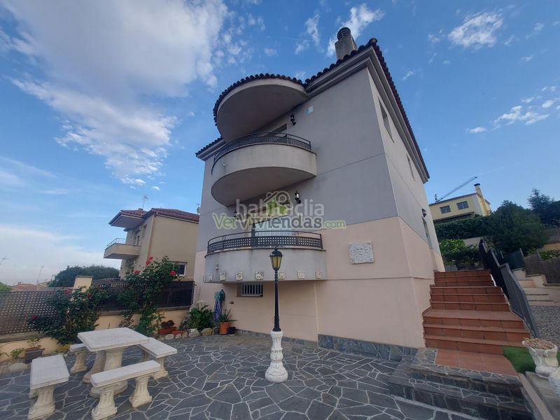 Foto af8a7641-72e4-4a40-8795-58d98a877099. Casa amb xemeneia calefacció aparcament piscina a Collbató