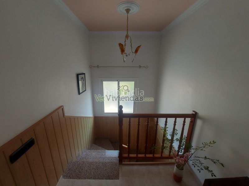 Foto b284c1cc-6c22-43dc-8310-d687cd2ce47e. Casa amb xemeneia calefacció aparcament piscina a Collbató