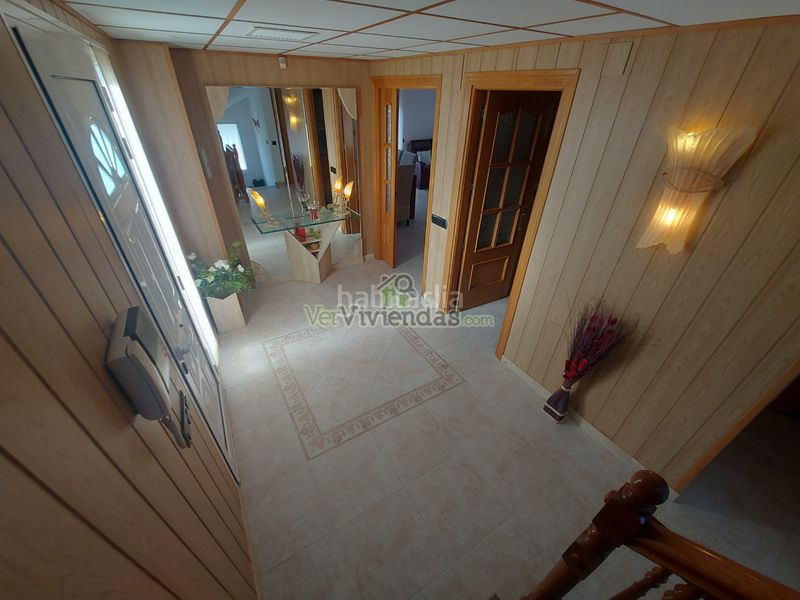 Foto b39c1989-8b7e-4ca0-ae81-c8e1dbcc508e. Casa amb xemeneia calefacció aparcament piscina a Collbató