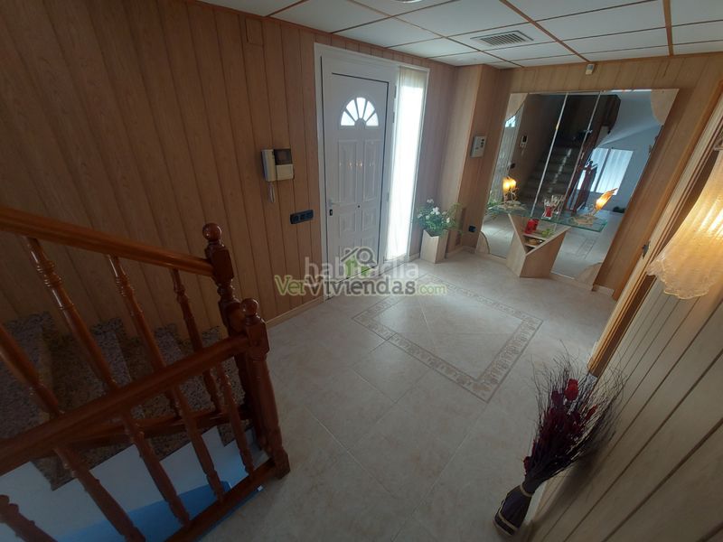 Foto f22f7e67-8ebc-42be-a503-274a9f5f3dd6. Casa amb xemeneia calefacció aparcament piscina a Collbató