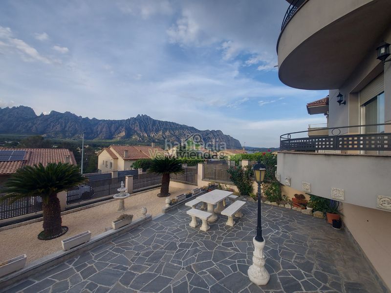 Foto f243c35b-5987-418c-8583-0807320c2e0e. Casa amb xemeneia calefacció aparcament piscina a Collbató