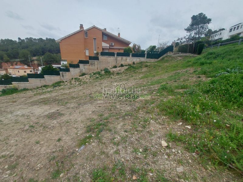 Foto 0edfc284-f716-4539-948b-06e796ca68e6. Terreno residencial terreno urbano con proyecto en Castellbisbal