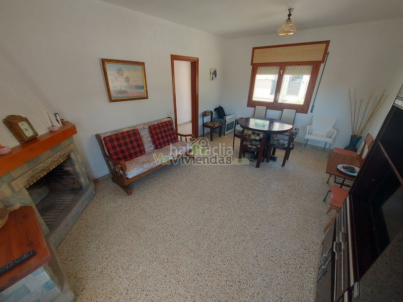 Foto 0d172a0a-ea99-43a6-b4ee-4f1f989bc0a8. Casa amb xemeneia aparcament piscina a Piera