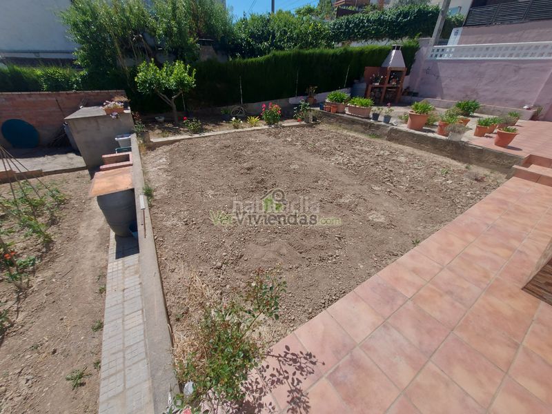 Foto 16c30f98-640a-4a08-a267-eb319d982552. Casa amb xemeneia aparcament piscina a Piera