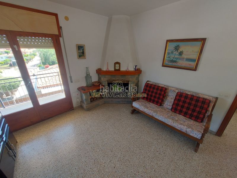 Foto 22a4c215-a4e1-4103-ab9a-616813e93d50. Casa amb xemeneia aparcament piscina a Piera