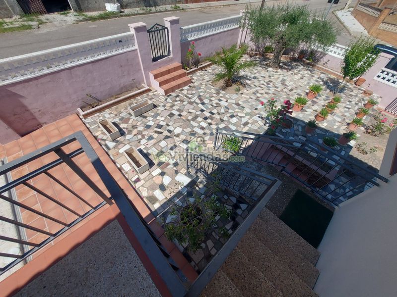 Foto 589f7497-58c6-4b98-b7ef-5f8287223c4c. Casa amb xemeneia aparcament piscina a Piera