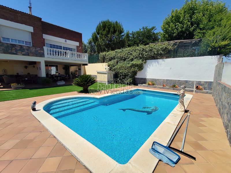 Foto 07685695-6913-485c-a497-b654749ceb12. Casa amb xemeneia calefacció piscina a Can Rial Esparreguera