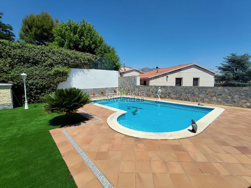 Foto 0a62ede8-c119-49d1-a7c1-7d17af1b2212. Casa amb xemeneia calefacció piscina a Can Rial Esparreguera
