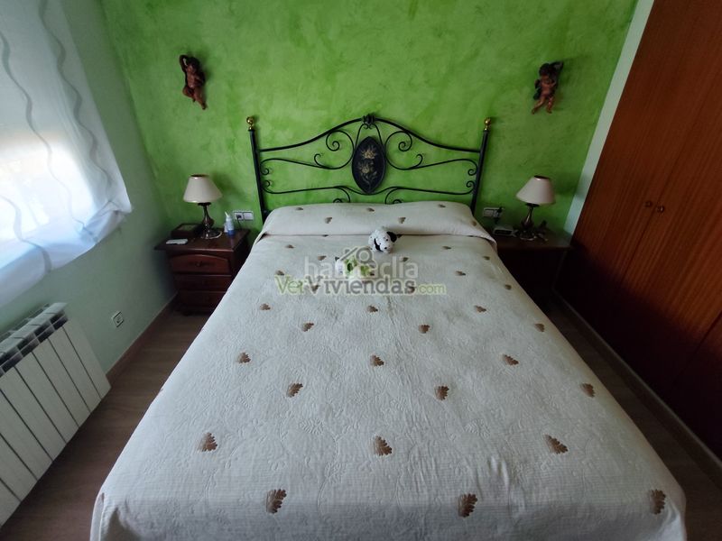 Foto 4e08cc85-8947-430d-ba17-e166752a94ae. Casa amb xemeneia calefacció piscina a Can Rial Esparreguera