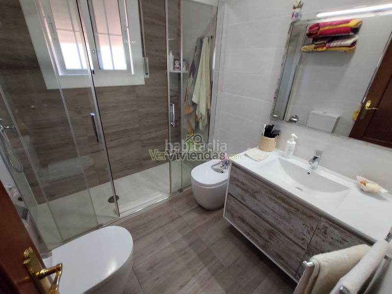 Foto e5dad038-8ab6-4b84-97fa-ee1d0bedfec3. Casa amb xemeneia calefacció piscina a Can Rial Esparreguera