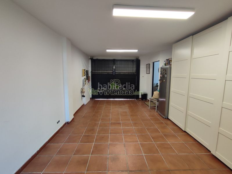 Foto d5fce281-ac8c-447d-a733-63cffe79740a. Casa amb xemeneia calefacció aparcament piscina a Cervelló
