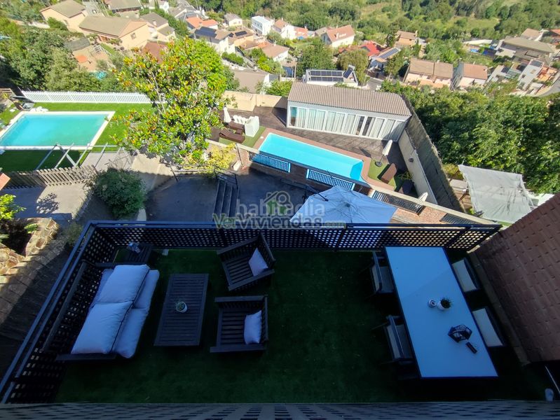 Foto e941a511-8270-44a9-9a11-5f39ee8ef1af. Casa amb xemeneia calefacció aparcament piscina a Cervelló