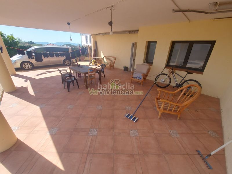 Foto 7b3de8da-913c-44a4-aa50-c0dd693e8dd0. Casa amb calefacció aparcament piscina a Piera